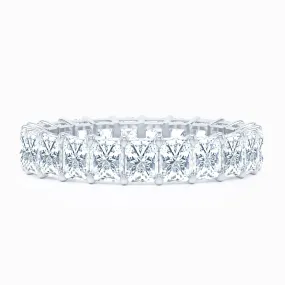 Petite Radiant Shared Prong Wedding Band